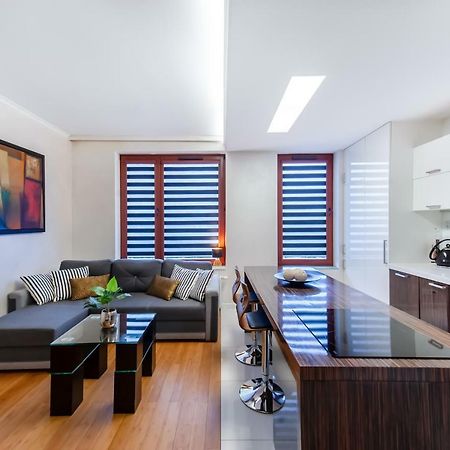 Clicktheflat Luxury Apartment In Warszawa Exteriör bild